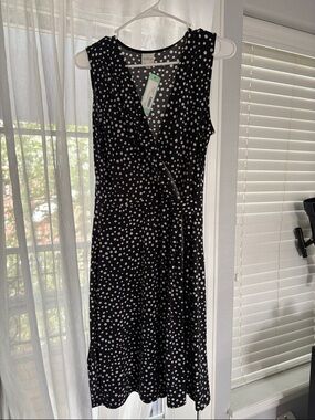 Kaileigh Seanna faux wrap knit dress L NWT